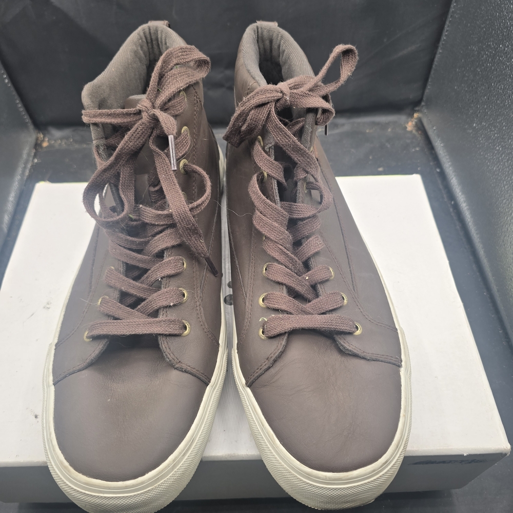 Eddie Bauer Men's Chocolate High-Top Sneakers